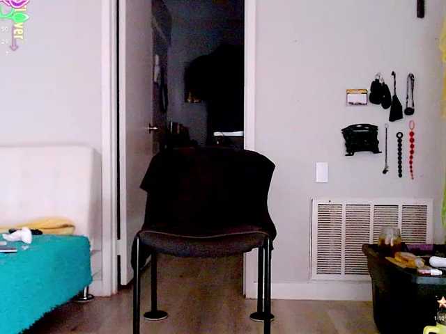QueenAnitaDix