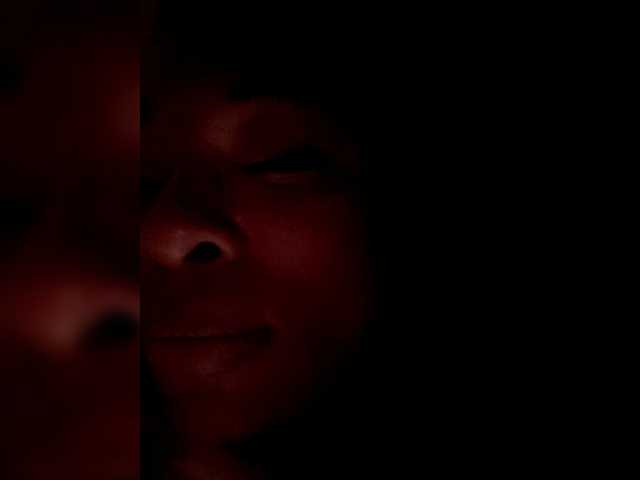 QueenAnitaDix live cam on BongaCams