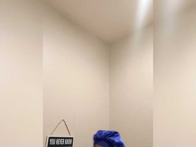 QueenAnitaDix