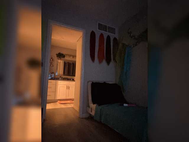 QueenAnitaDix