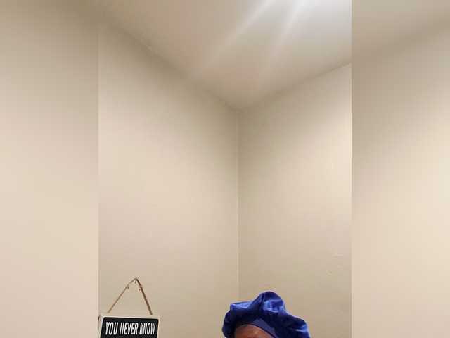 QueenAnitaDix