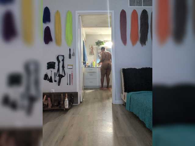 QueenAnitaDix