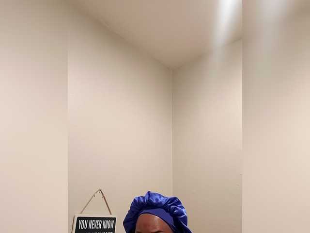 QueenAnitaDix