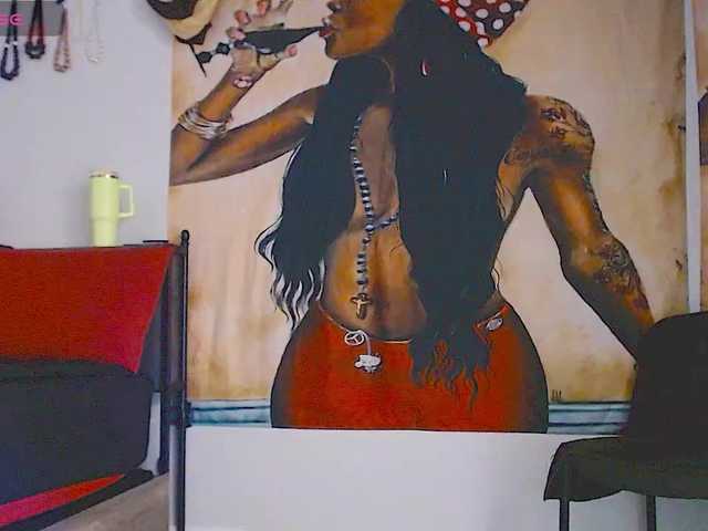 QueenAnitaDix