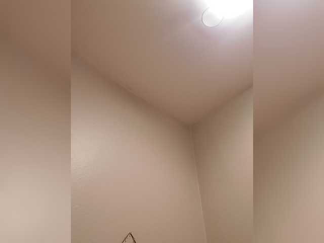 QueenAnitaDix's BongaCams show and profile