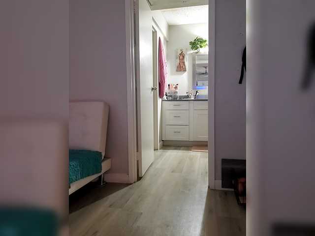 QueenAnitaDix