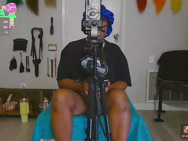 QueenAnitaDix