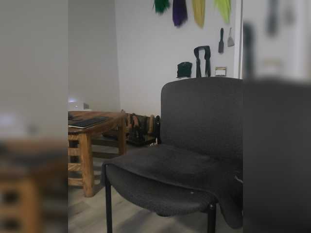 QueenAnitaDix