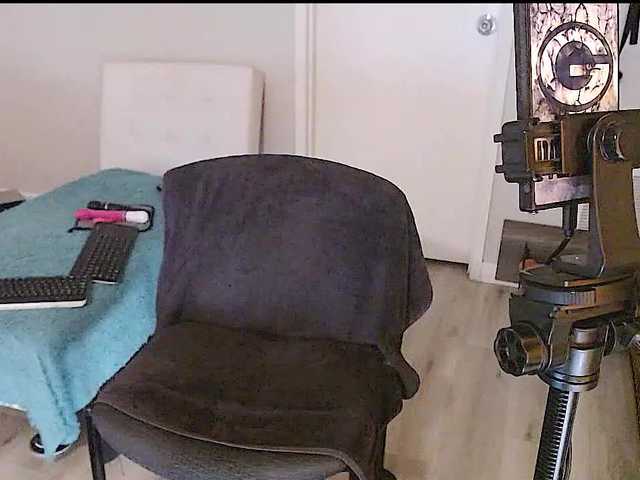 QueenAnitaDix live webcam show