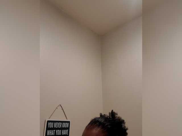 QueenAnitaDix