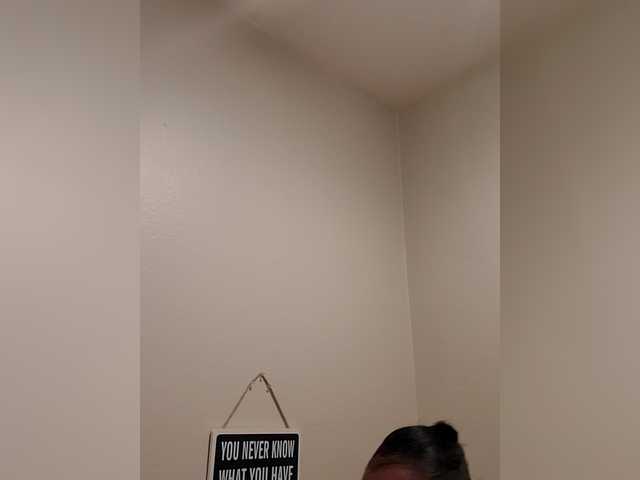 QueenAnitaDix live cam on BongaCams