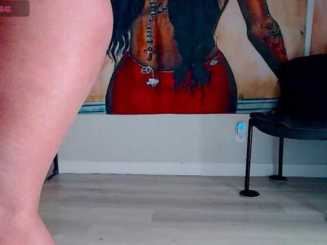 QueenAnitaDix