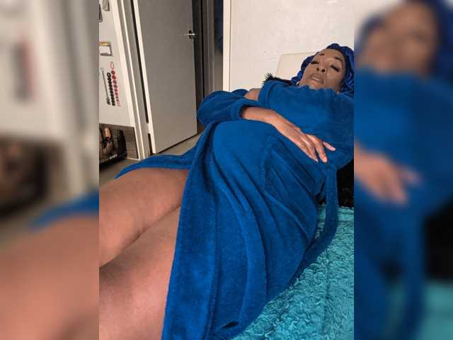 QueenAnitaDix