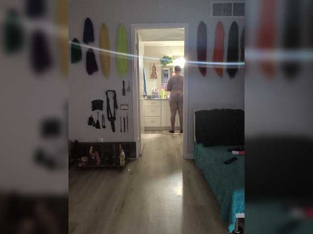 QueenAnitaDix