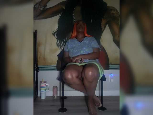 QueenAnitaDix