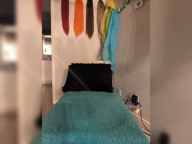 QueenAnitaDix