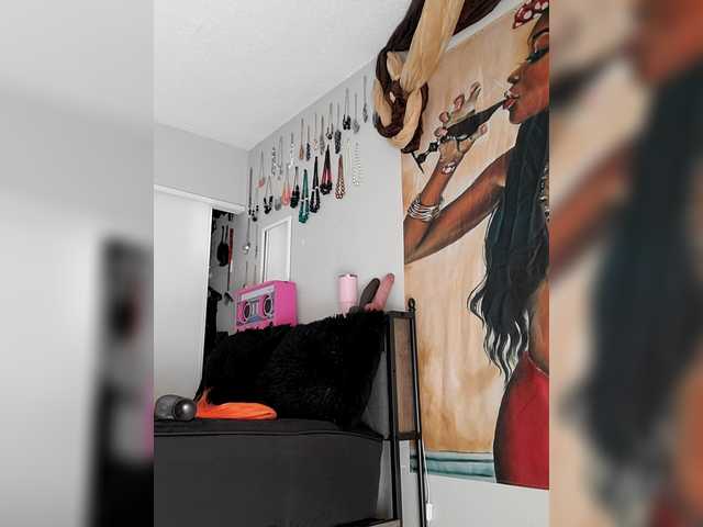 QueenAnitaDix webcam