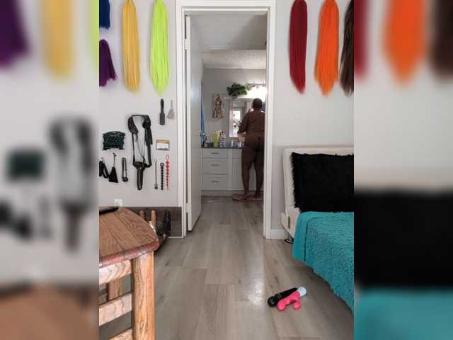 QueenAnitaDix