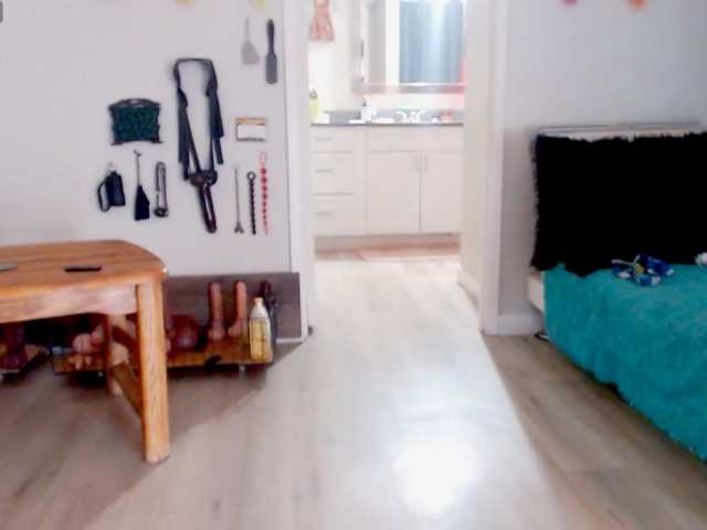 QueenAnitaDix