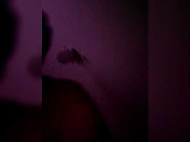 QueenAnitaDix's BongaCams show and profile