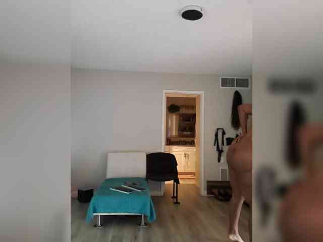 QueenAnitaDix webcam