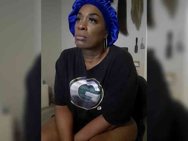 QueenAnitaDix