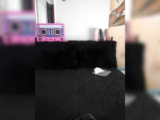 QueenAnitaDix webcam