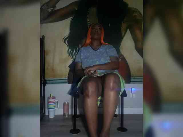 QueenAnitaDix webcam