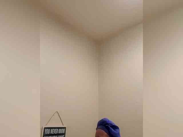 QueenAnitaDix