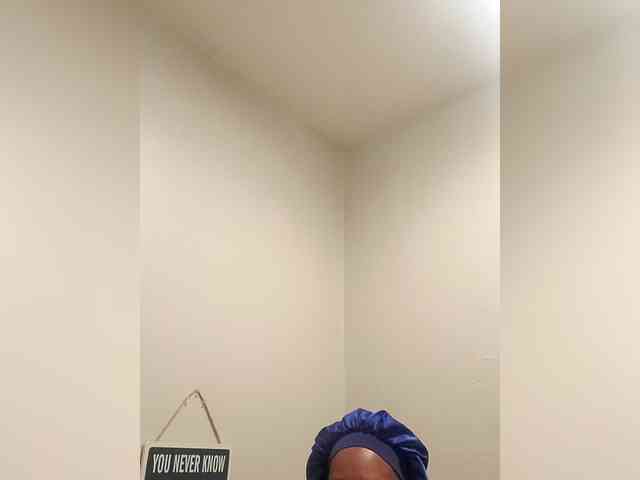 QueenAnitaDix webcam