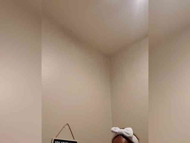 QueenAnitaDix webcam