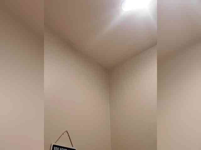 QueenAnitaDix webcam