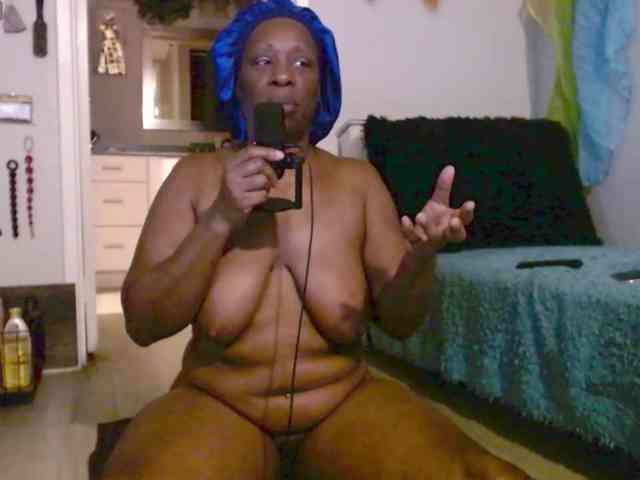 QueenAnitaDix