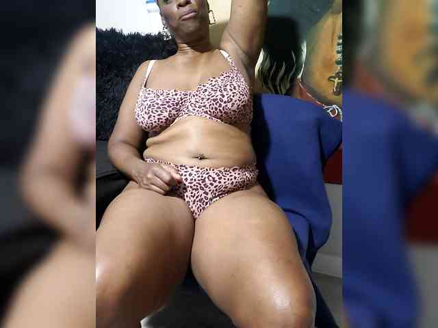 QueenAnitaDix