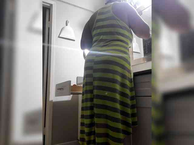 QueenAnitaDix webcam