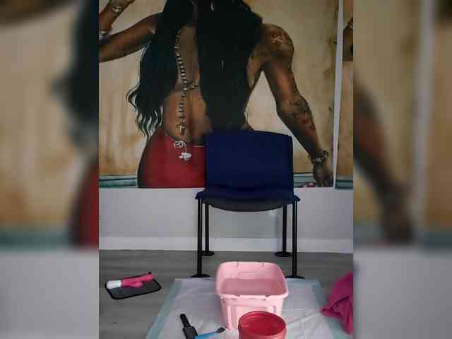 QueenAnitaDix webcam