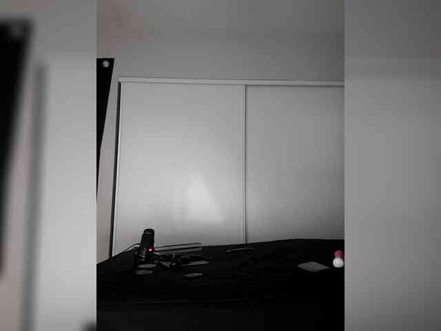 QueenAnitaDix webcam