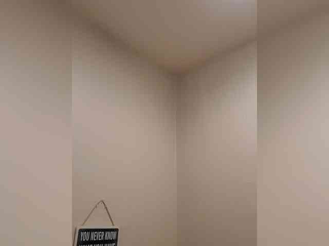 QueenAnitaDix webcam