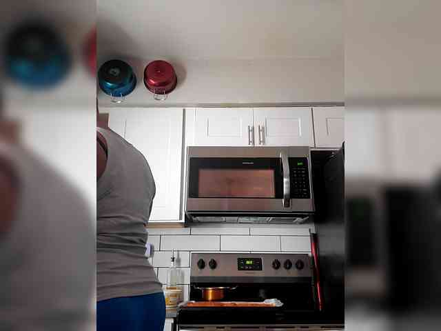 QueenAnitaDix webcam