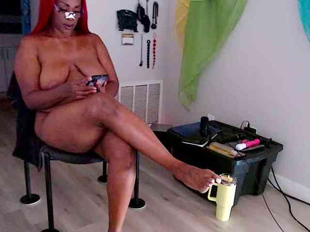 QueenAnitaDix webcam