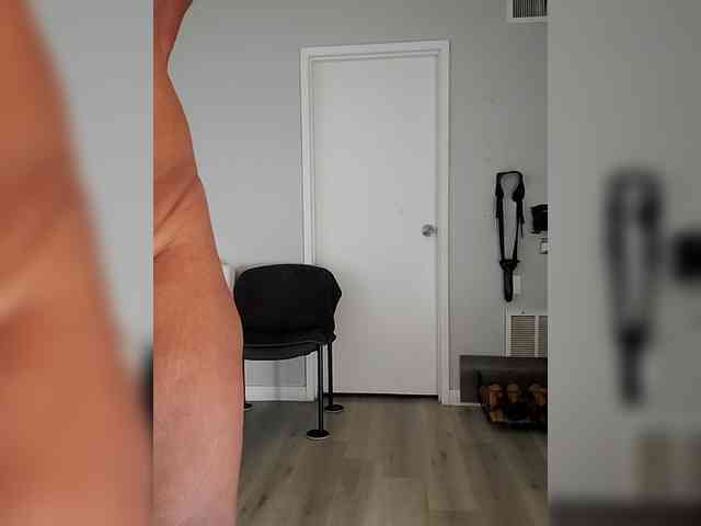 QueenAnitaDix Sex Cam Show