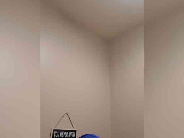QueenAnitaDix webcam