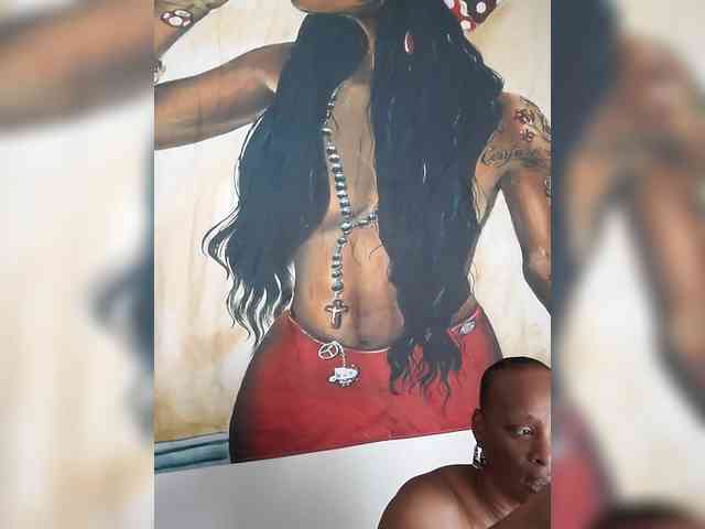 QueenAnitaDix webcam