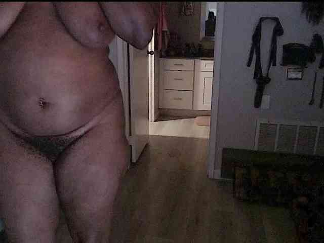 QueenAnitaDix webcam