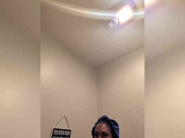 QueenAnitaDix