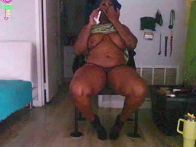 QueenAnitaDix