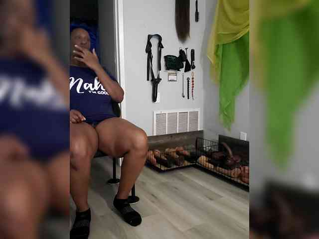 QueenAnitaDix webcam