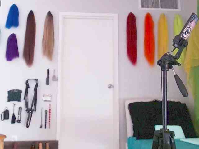 QueenAnitaDix webcam