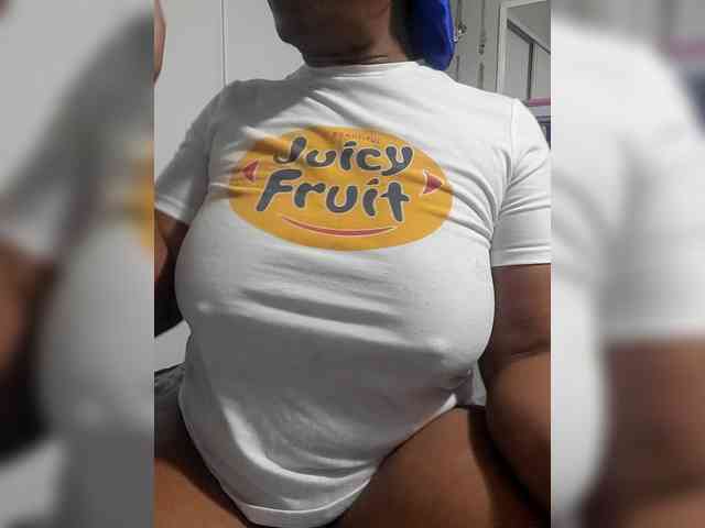QueenAnitaDix webcam