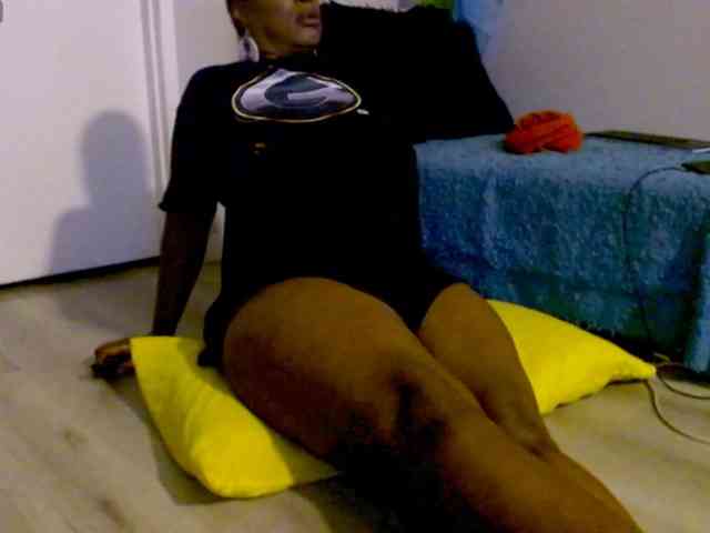 QueenAnitaDix